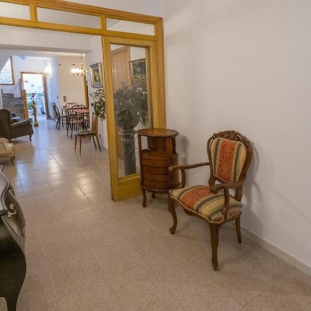 L'Hostalet Guesthouse Пинеда-де-Мар Экстерьер фото