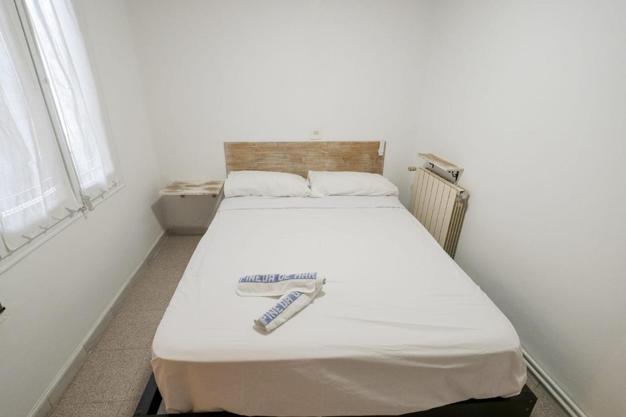 L'Hostalet Guesthouse Пинеда-де-Мар Экстерьер фото