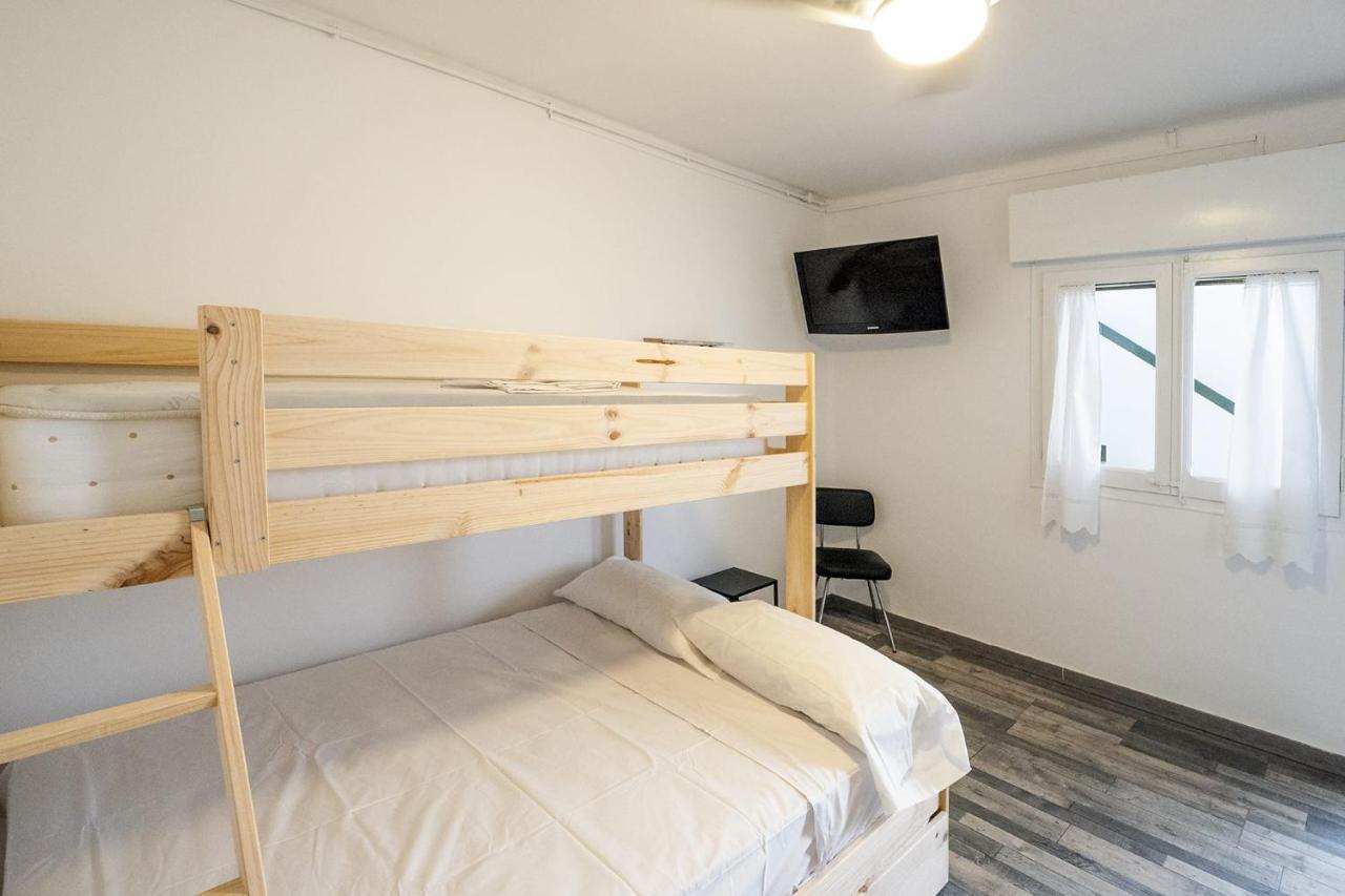 L'Hostalet Guesthouse Пинеда-де-Мар Экстерьер фото