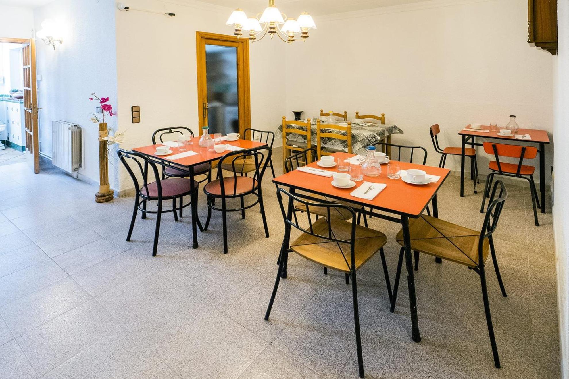 L'Hostalet Guesthouse Пинеда-де-Мар Экстерьер фото